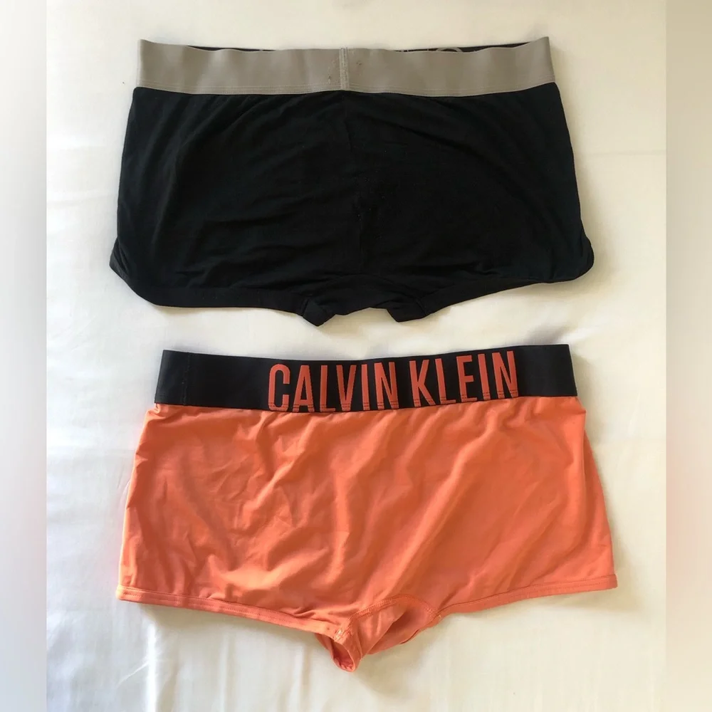 Calvin Klein Black & Orange Men's Boxer Briefs Set